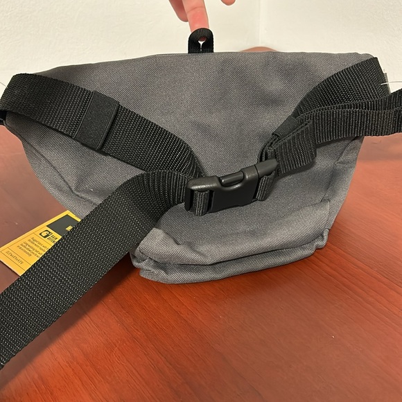 CARHARTT WAISTPACK ~grey - Picture 3 of 8